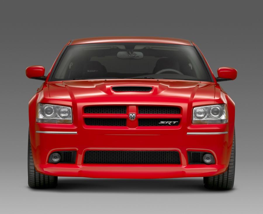  Dodge Magnum SRT8 2008 года  (фото 3 из 9)